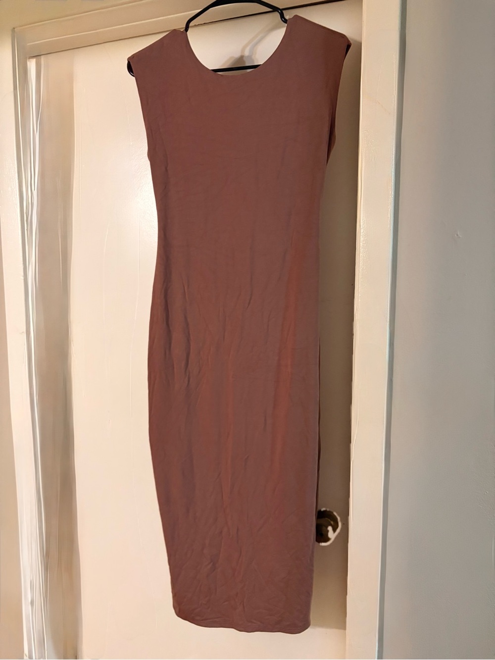 Sleeveless Mauve Bodycon Midi Dress